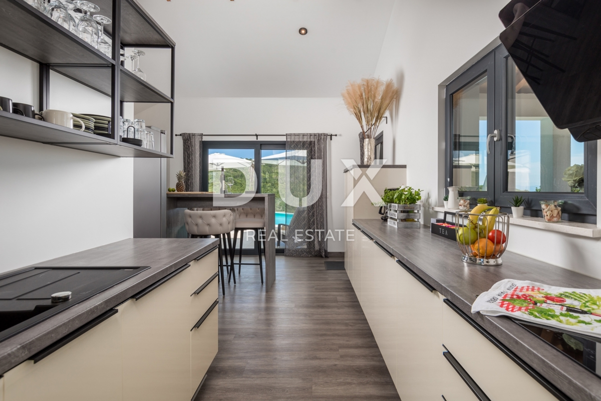 OPATIJA, BRSEČ – Villa esclusiva con vista sensazionale