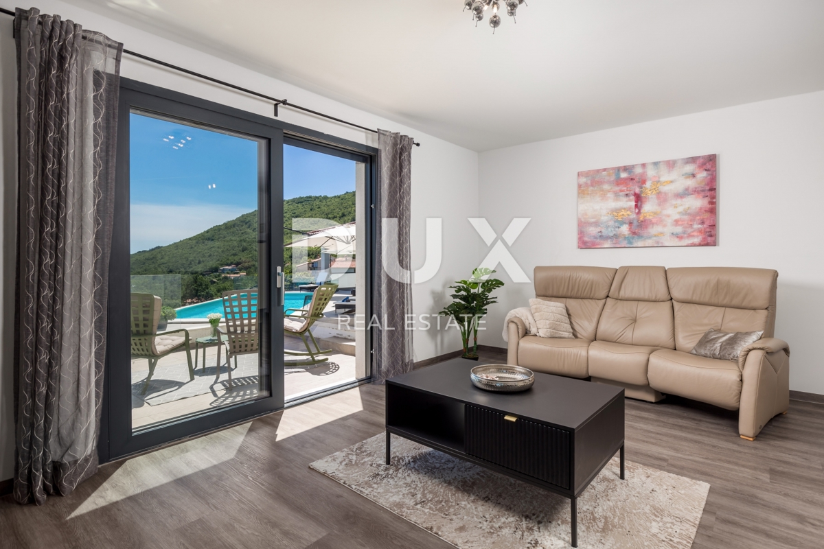 OPATIJA, BRSEČ – Villa esclusiva con vista sensazionale