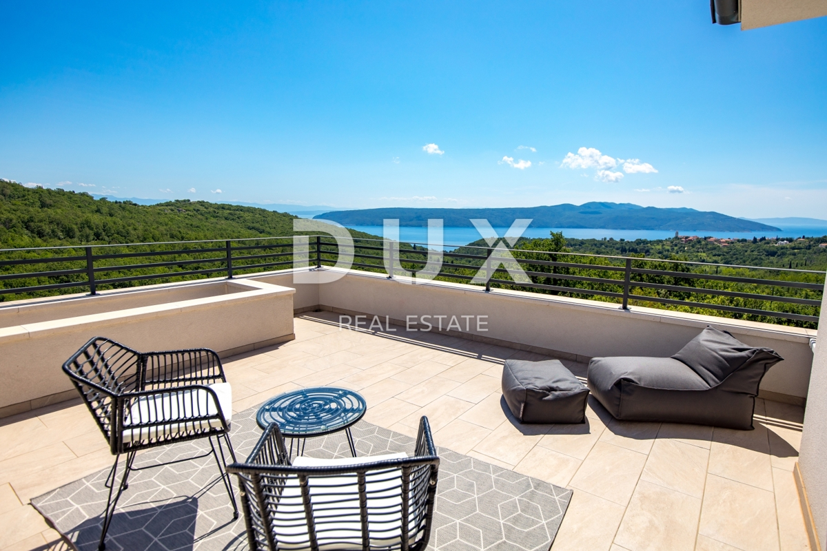 OPATIJA, BRSEČ – Villa esclusiva con vista sensazionale