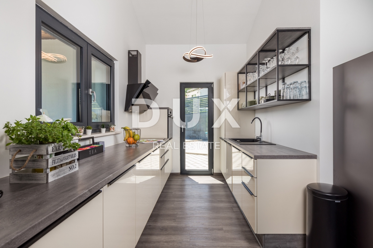 OPATIJA, BRSEČ – Villa esclusiva con vista sensazionale