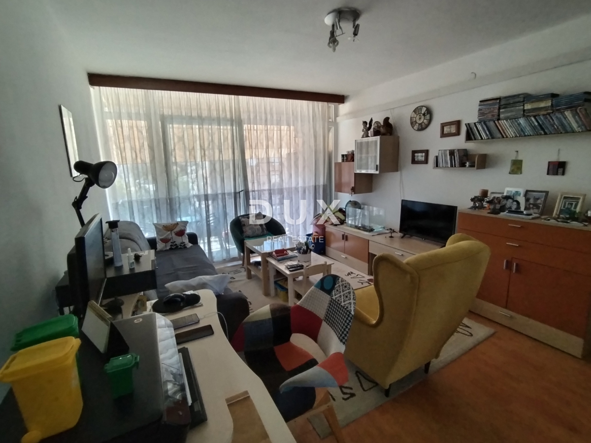 ISTRIA, POLA - Appartamento con due camere da letto di 69 m2 in un'ottima posizione!