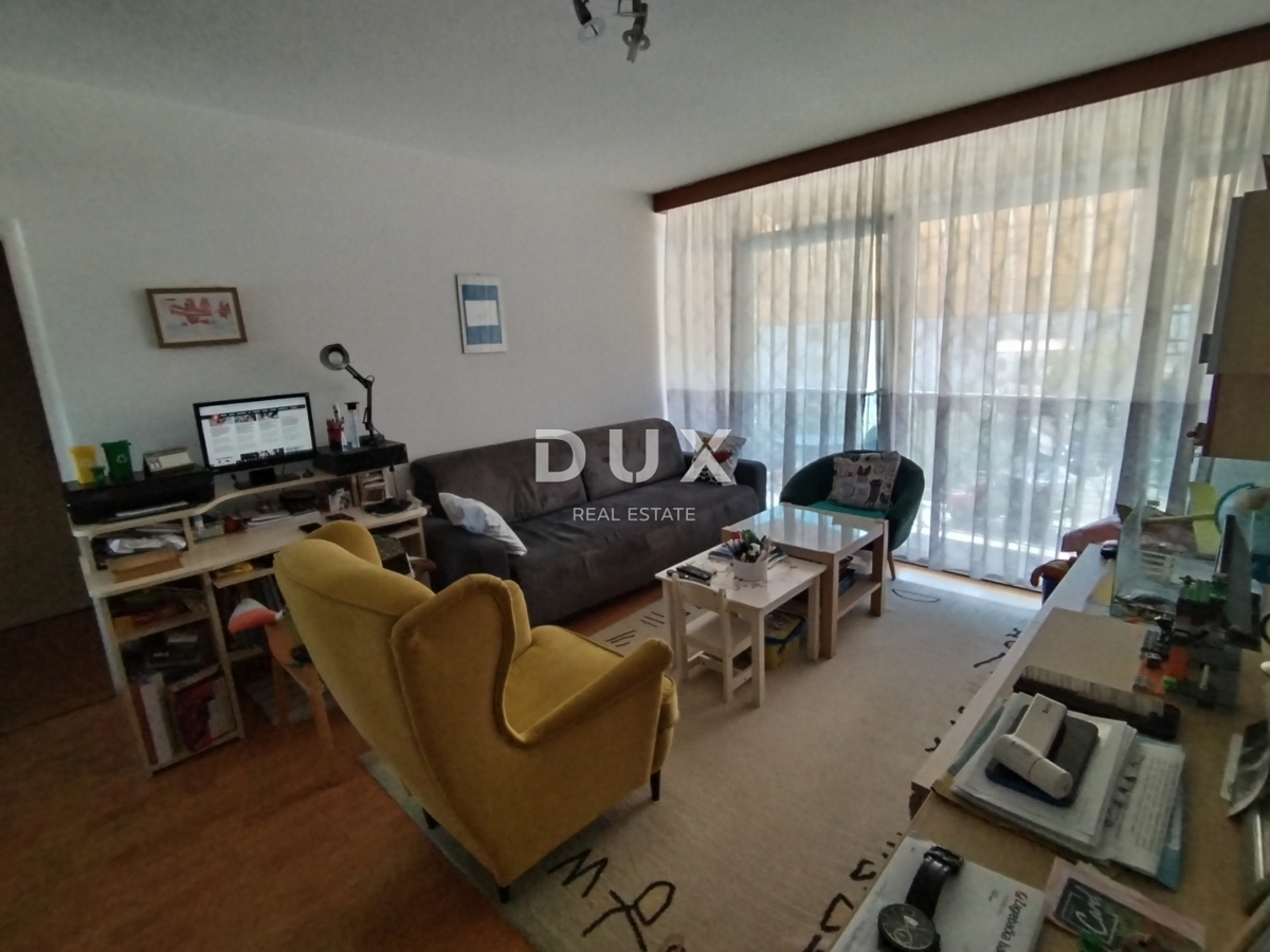 ISTRIA, POLA - Appartamento con due camere da letto di 69 m2 in un'ottima posizione!