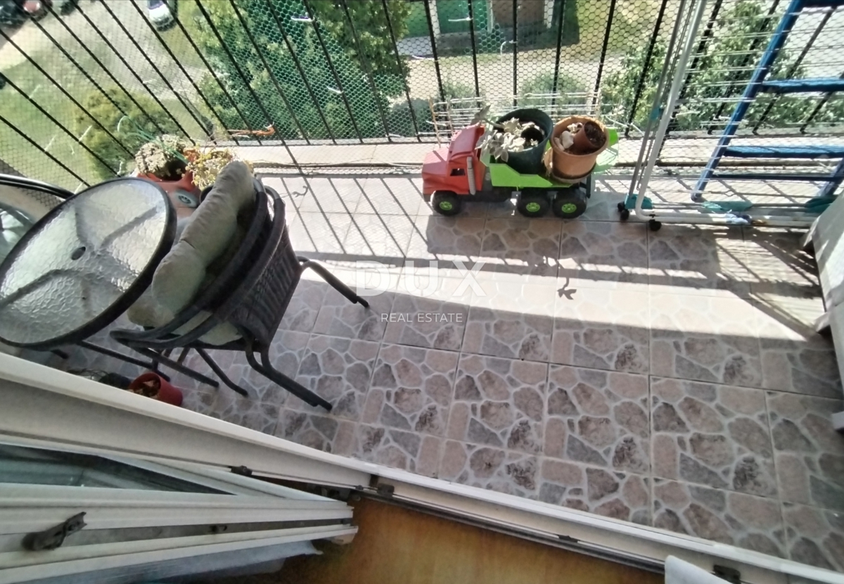 ISTRIA, POLA - Appartamento con due camere da letto di 69 m2 in un'ottima posizione!