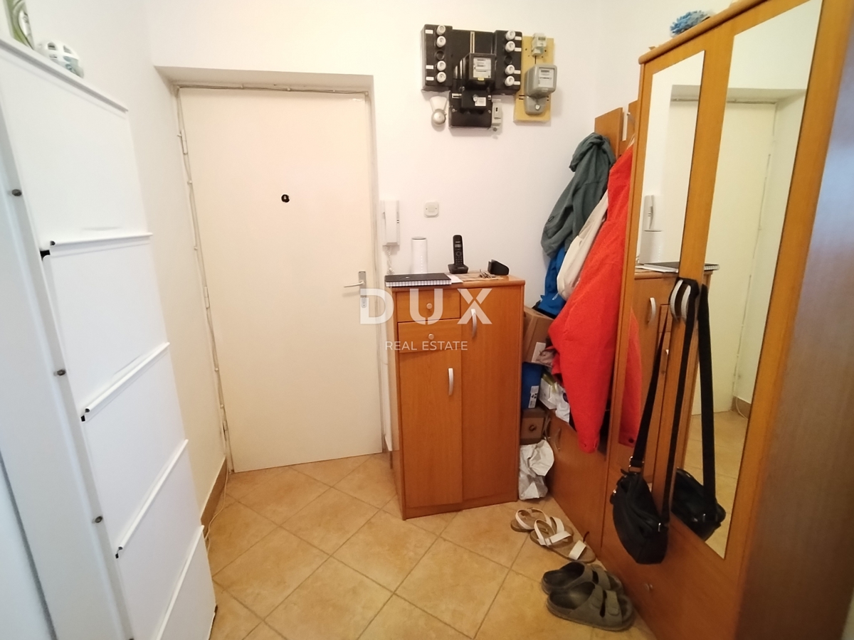 ISTRIA, POLA - Appartamento con due camere da letto di 69 m2 in un'ottima posizione!