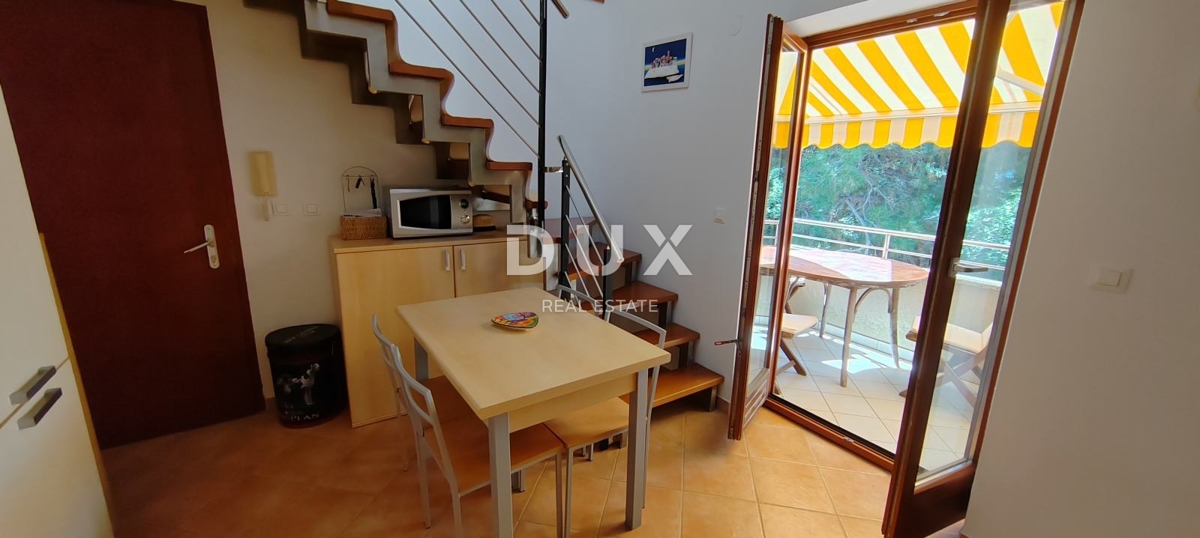 ISTRIA, PREMANTURA - appartamento duplex in posizione tranquilla e a pochi passi dal mare! 