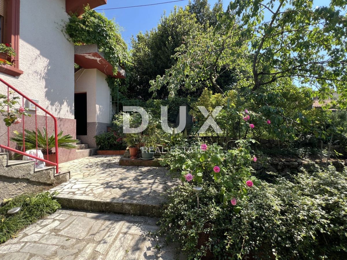 RIJEKA - appartamento di 179 m2 con giardino di 550 m2