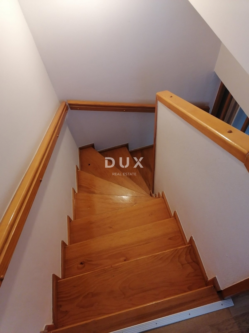 MALI LOŠINJ - Due appartamenti con giardino, terrazza a soli 130 metri dal mare