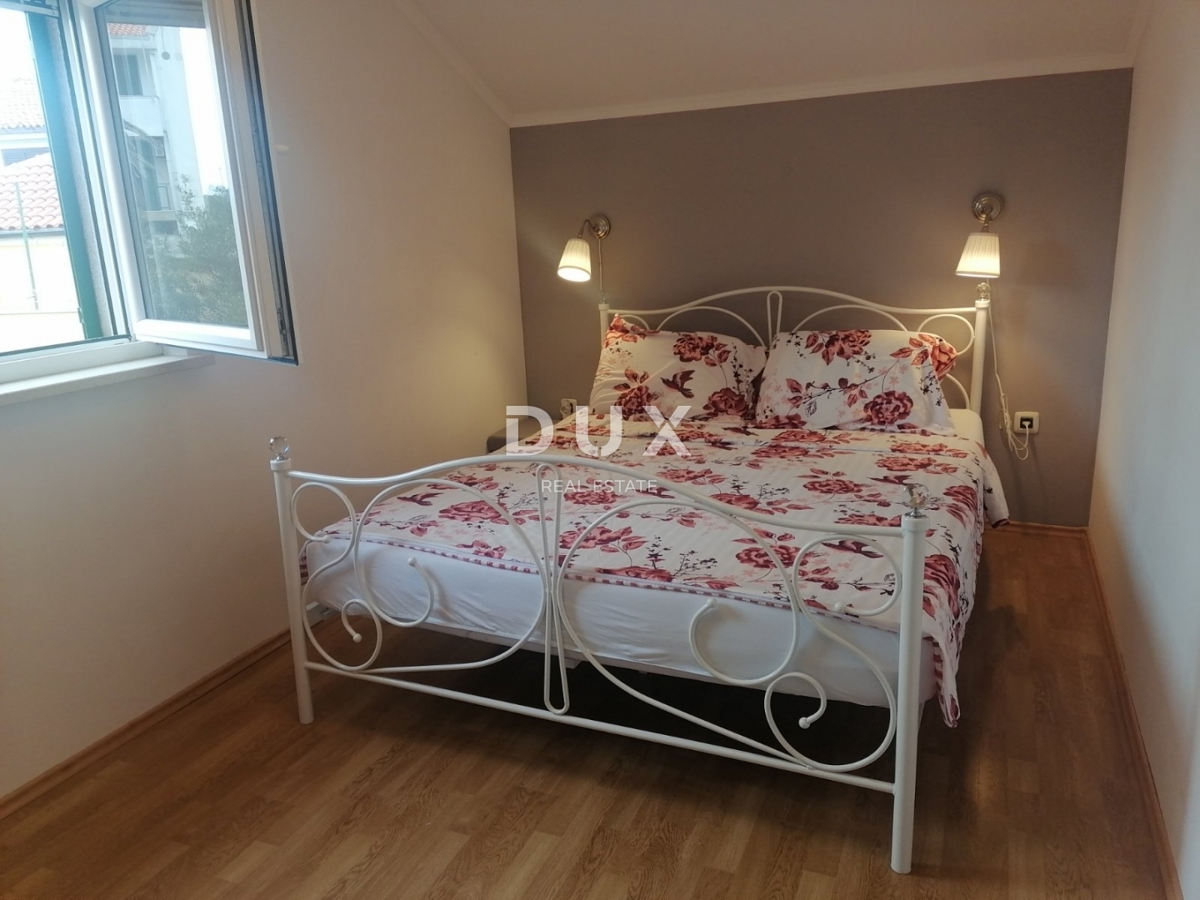 MALI LOŠINJ - Due appartamenti con giardino, terrazza a soli 130 metri dal mare