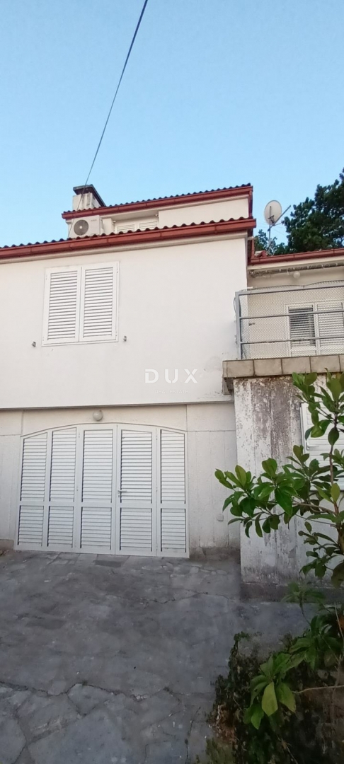 KRALJEVICA - casa con due appartamenti, seconda fila al mare
