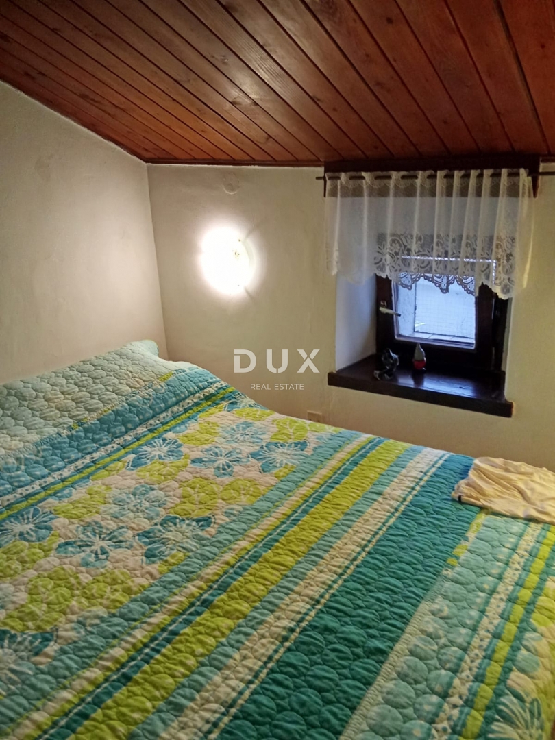 ABBAZIA, MATULJI, JURDANI - casa con garage e giardino di 863 m2!!! OPPORTUNITÀ!!!