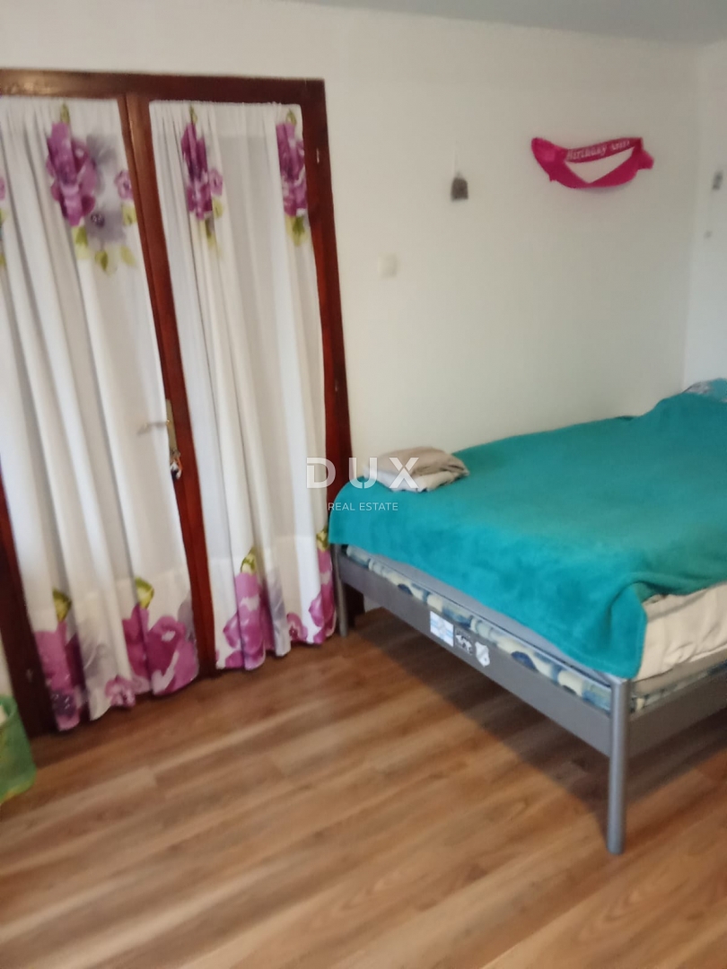 ABBAZIA, MATULJI, JURDANI - casa con garage e giardino di 863 m2!!! OPPORTUNITÀ!!!