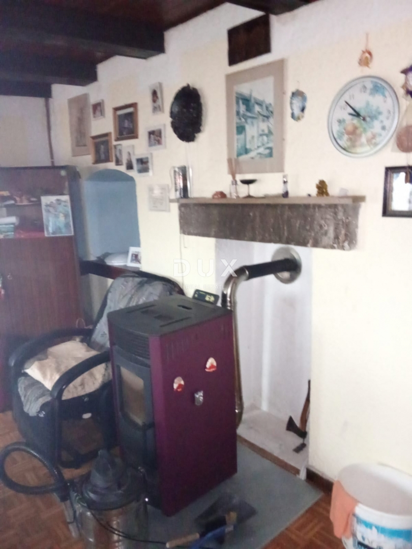 ABBAZIA, MATULJI, JURDANI - casa con garage e giardino di 863 m2!!! OPPORTUNITÀ!!!