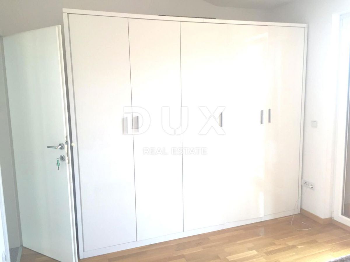 ISTRIA, PREMANTURA - Casa con garage vicino alla spiaggia e a Capo Kamenjak