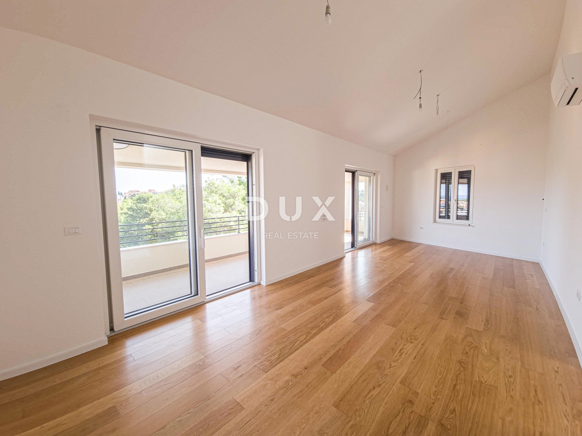 MALI LOŠINJ, CENTRO - Attico unico a 100 metri dal mare!