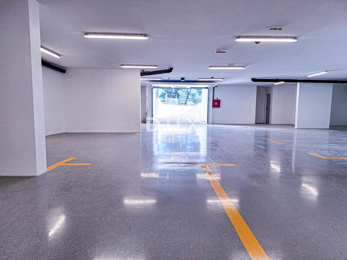 MALI LOŠINJ, CENTRO - Attico unico a 100 metri dal mare!