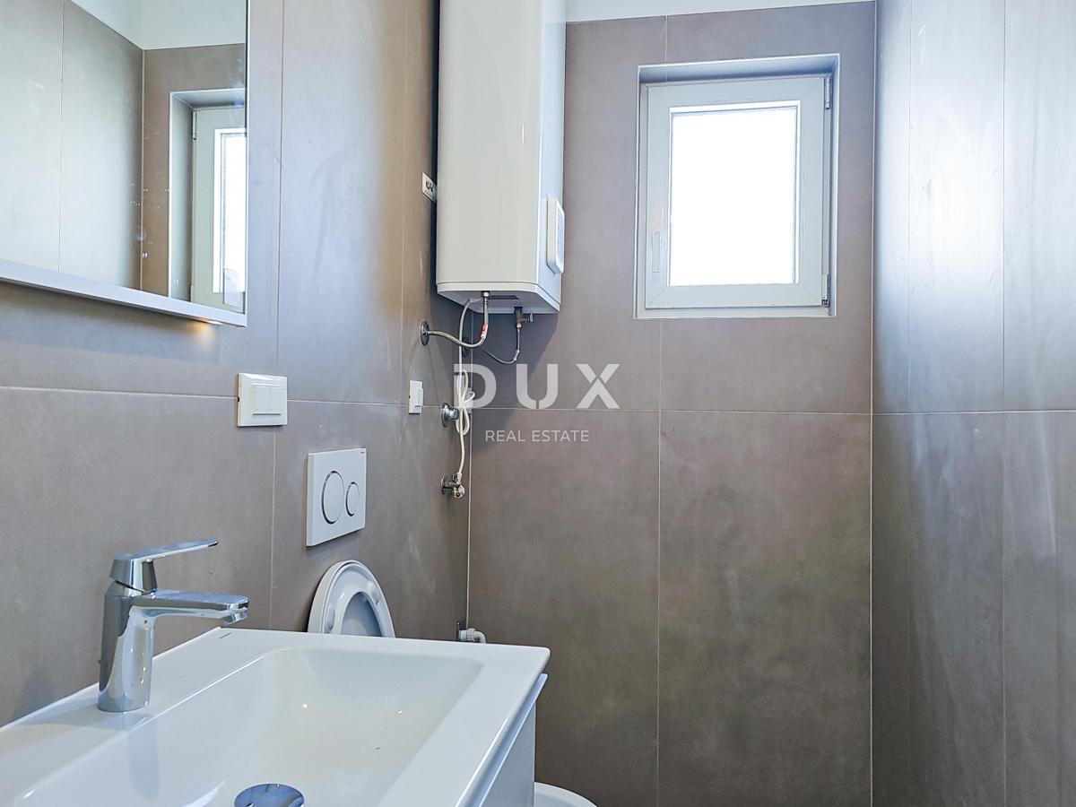 MALI LOŠINJ, CENTRO - Attico unico a 100 metri dal mare!