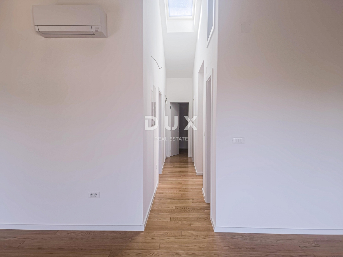 MALI LOŠINJ, CENTRO - Attico unico a 100 metri dal mare!