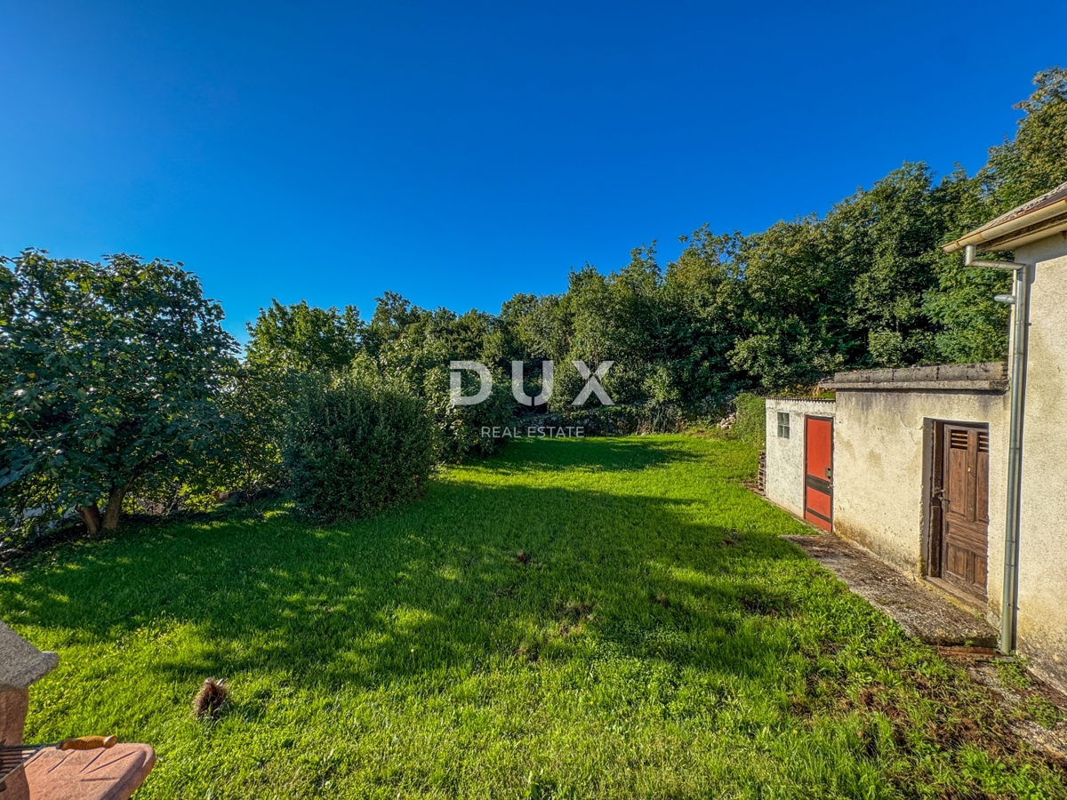 OPATIJA, OPRIĆ – terreno edificabile per investimenti di 2.437 m² con vista sul mare