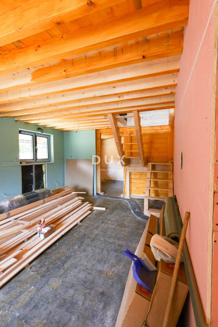 GORSKI KOTAR, LIČ - Casa indipendente in legno nella fase finale, isolata