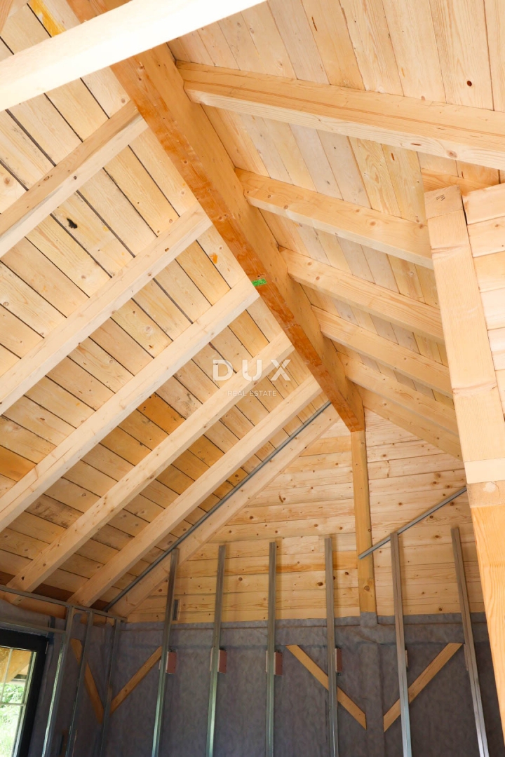 GORSKI KOTAR, LIČ - Casa indipendente in legno nella fase finale, isolata