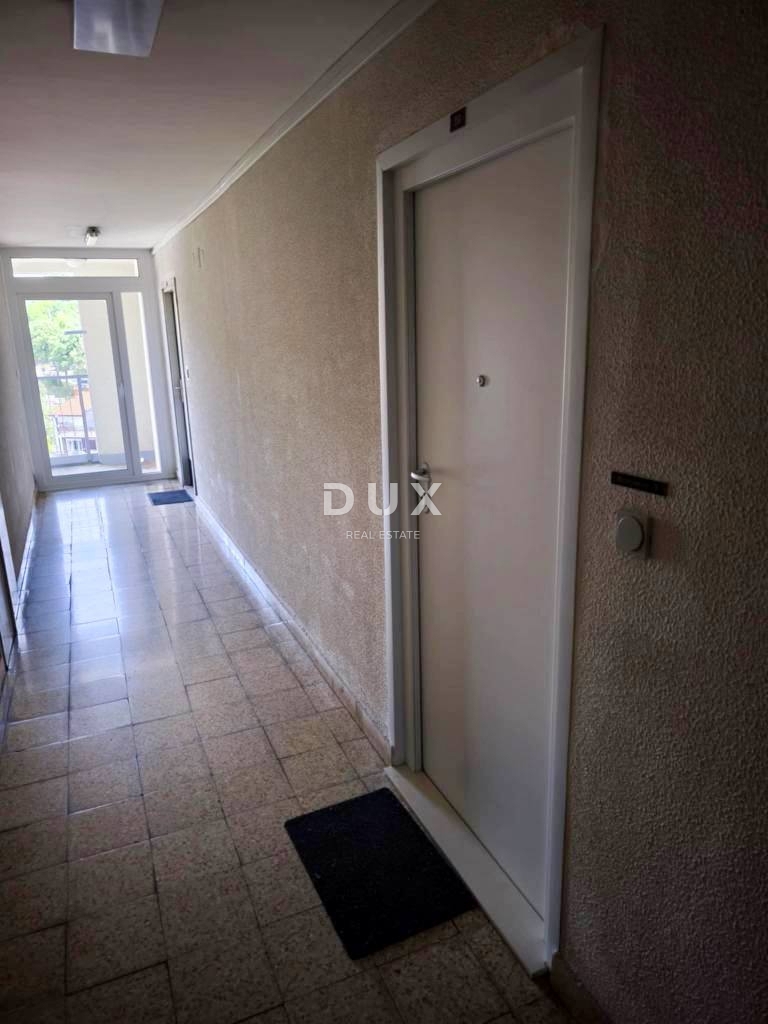 RIJEKA, PODMURVICE - Appartamento, 1 camera da letto + soggiorno, 54m2, con una bellissima vista sul mare