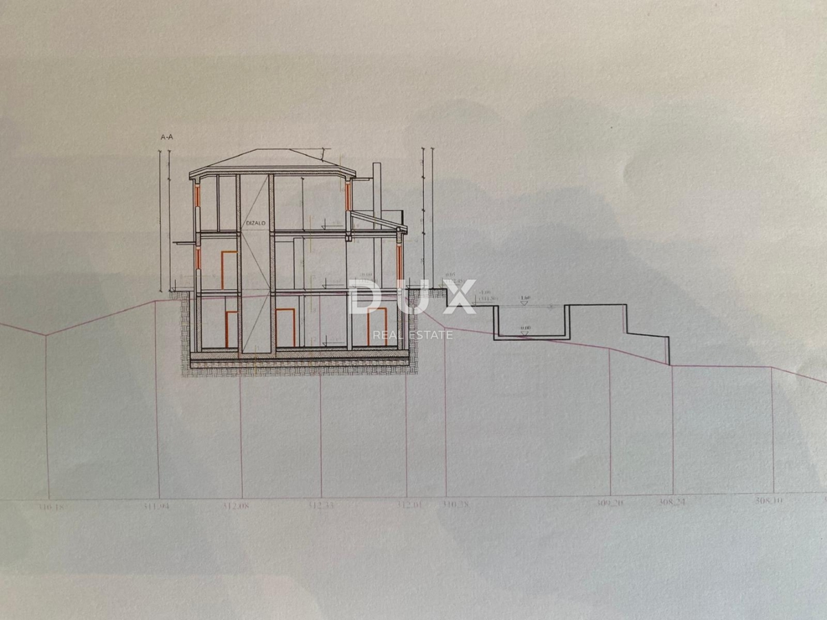 ABBAZIA, LOVRAN - terreno edificabile di 2.078 m2 con vista mare e PERMESSO DI COSTRUZIONE per una casa indipendente con piscina! OCCASIONE!