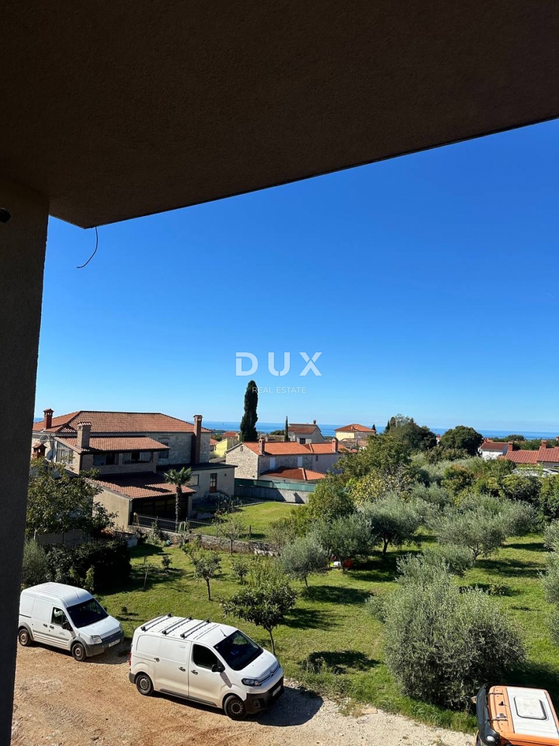 ISTRIA, PARENZO - Appartamento in un nuovo edificio con vista mare