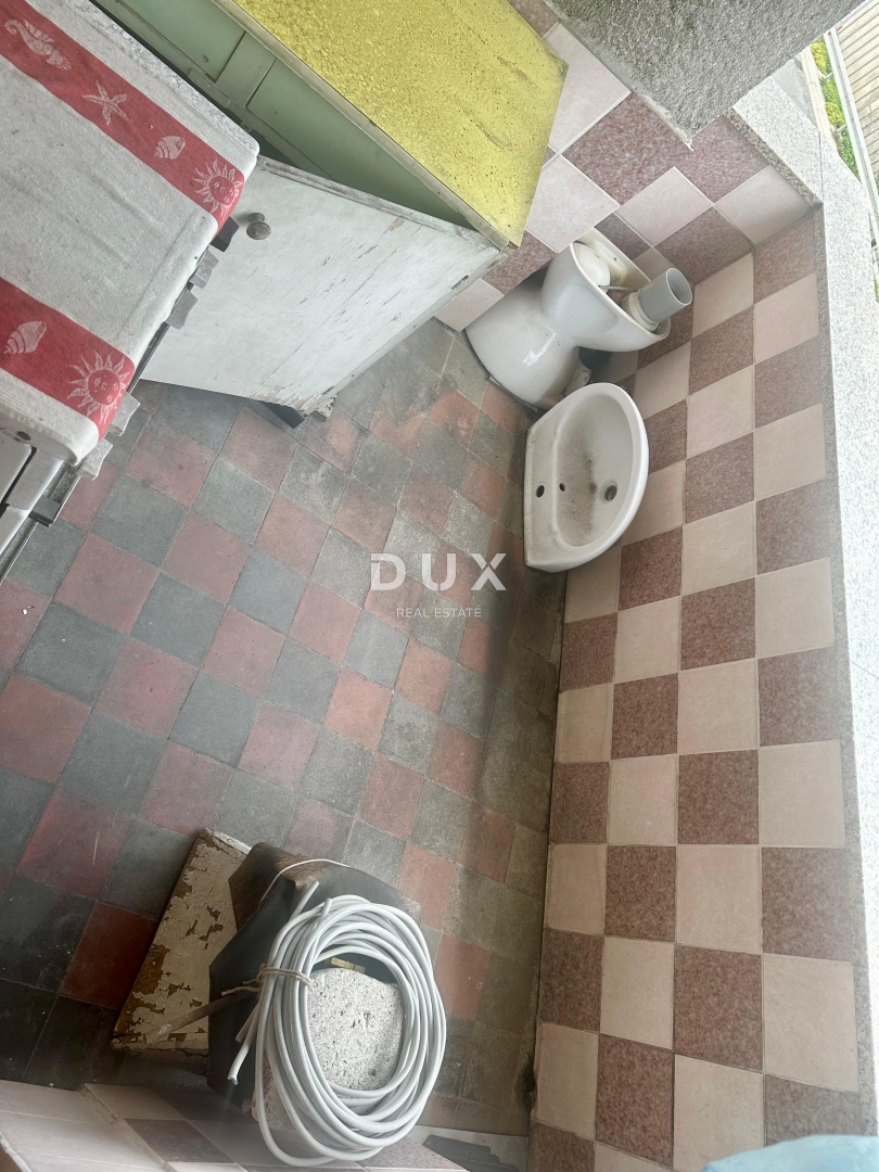 RIJEKA, CENTRO/PEĆINE – Spazioso appartamento con vista mare e sconto esclusivo per un progetto di ristrutturazione!