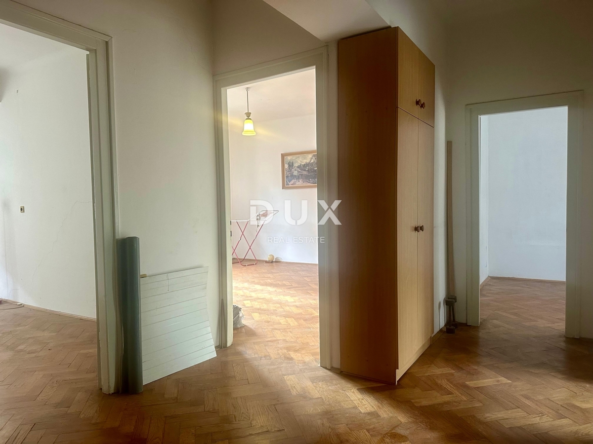 RIJEKA, CENTRO/PEĆINE – Spazioso appartamento con vista mare e sconto esclusivo per un progetto di ristrutturazione!