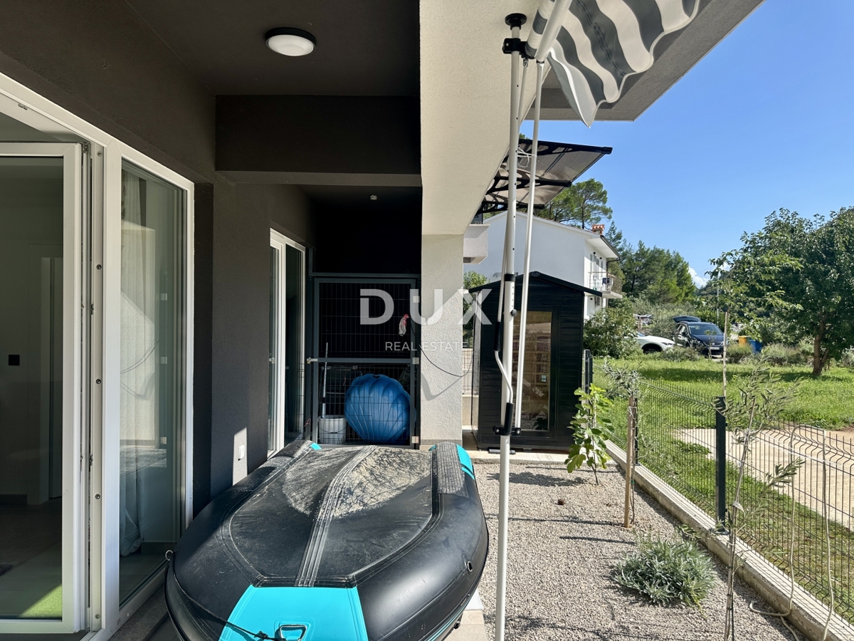 ISTRIA, PLOMIN LUKA - Appartamento prima fila al mare SCONTATO!