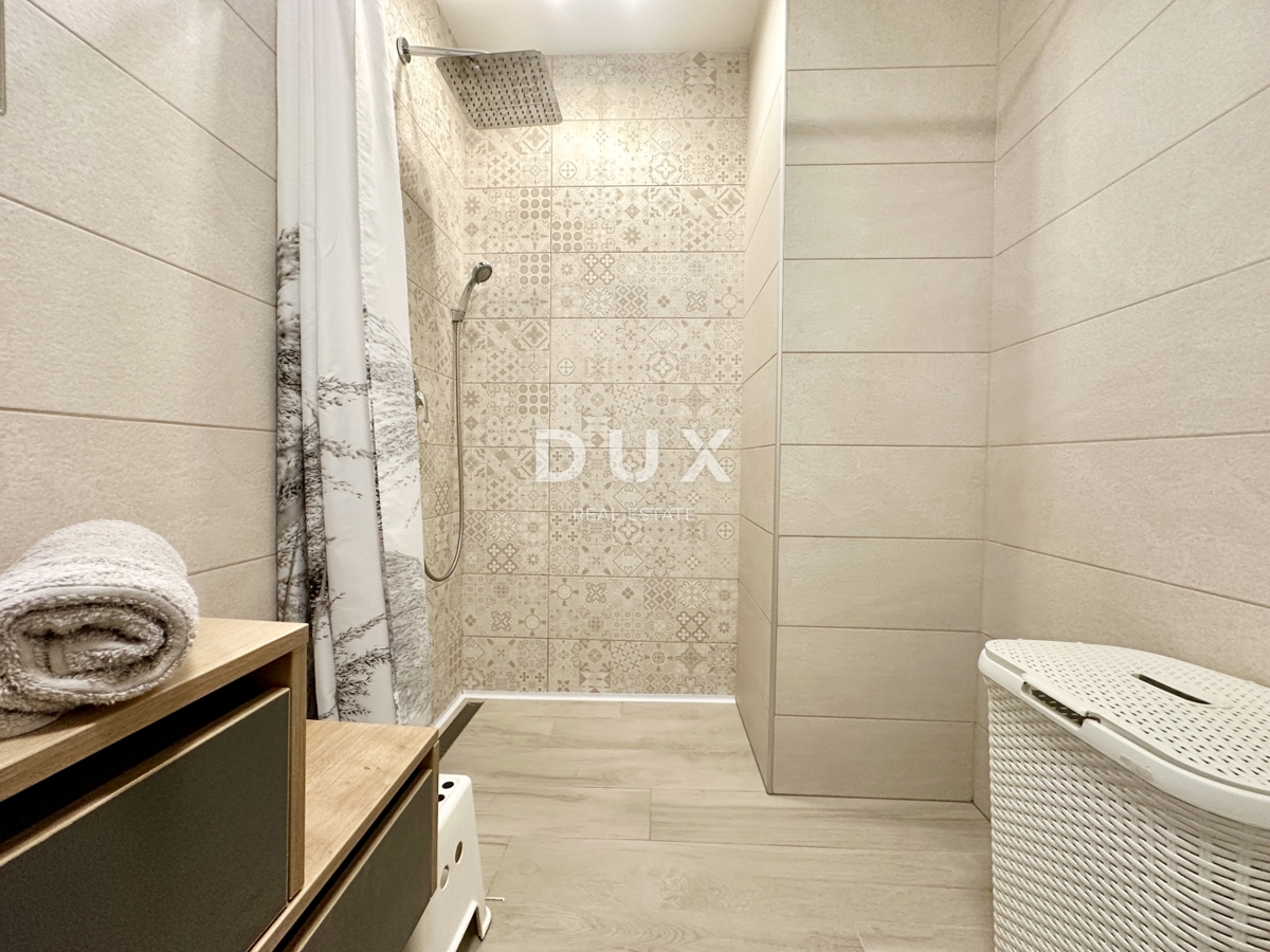 ISTRIA, PLOMIN LUKA - Appartamento prima fila al mare SCONTATO!