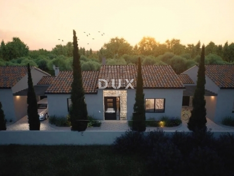 ISTRIA, PARENZO - Nuova costruzione, casa di design a un piano con piscina privata