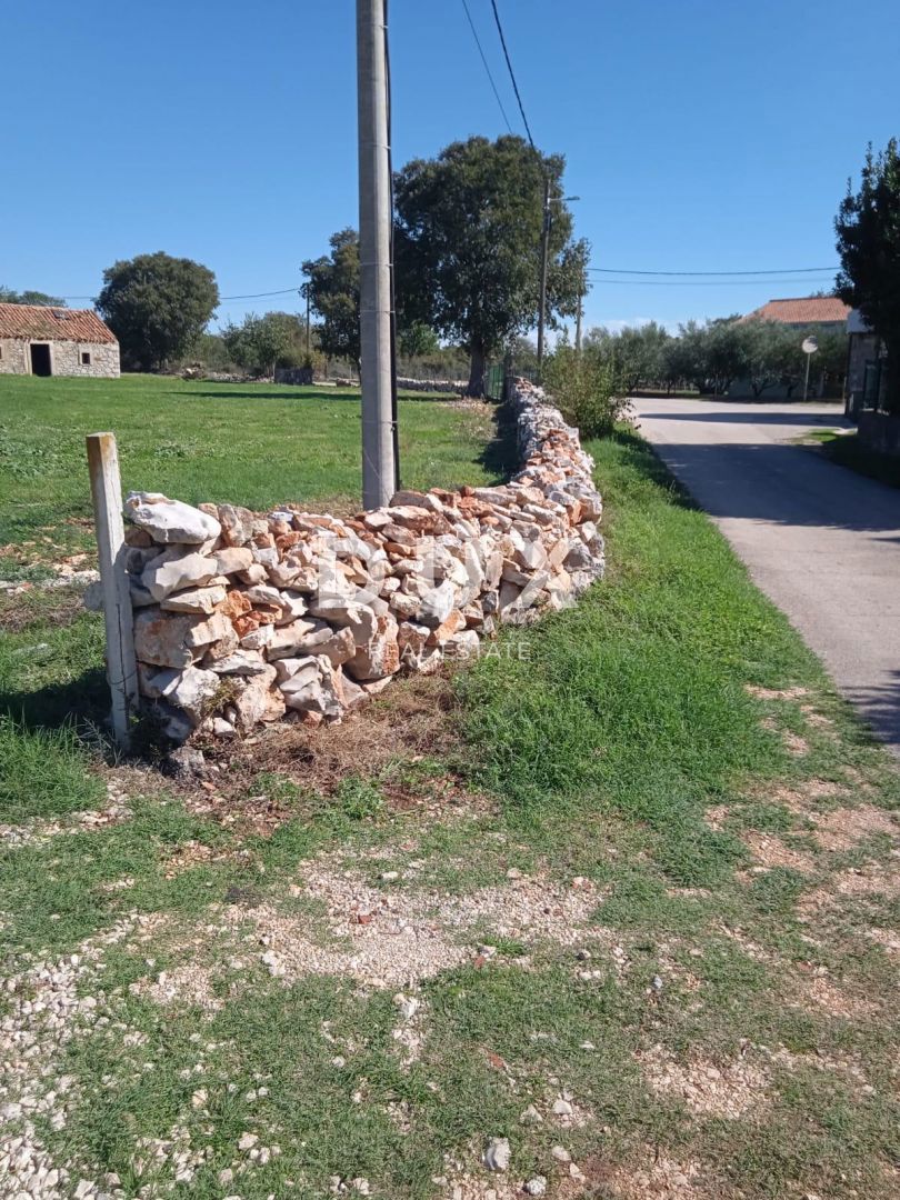 ZADAR, GORICA - Terreno edificabile in posizione tranquilla