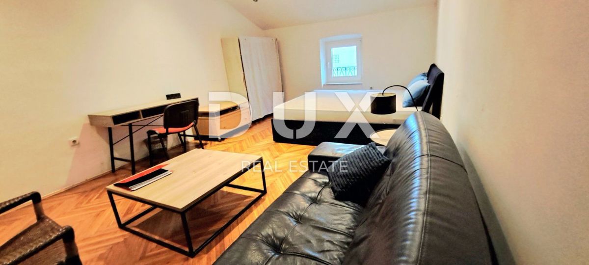 RIJEKA, CENTRO - splendido appartamento con 2 camere da letto e vista mare