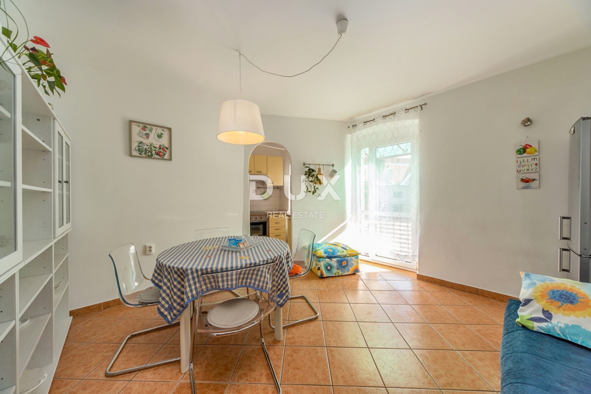 RIJEKA, CENTRO - appartamento più grande nel centro di Rijeka con balcone, ottimo investimento come appartamento