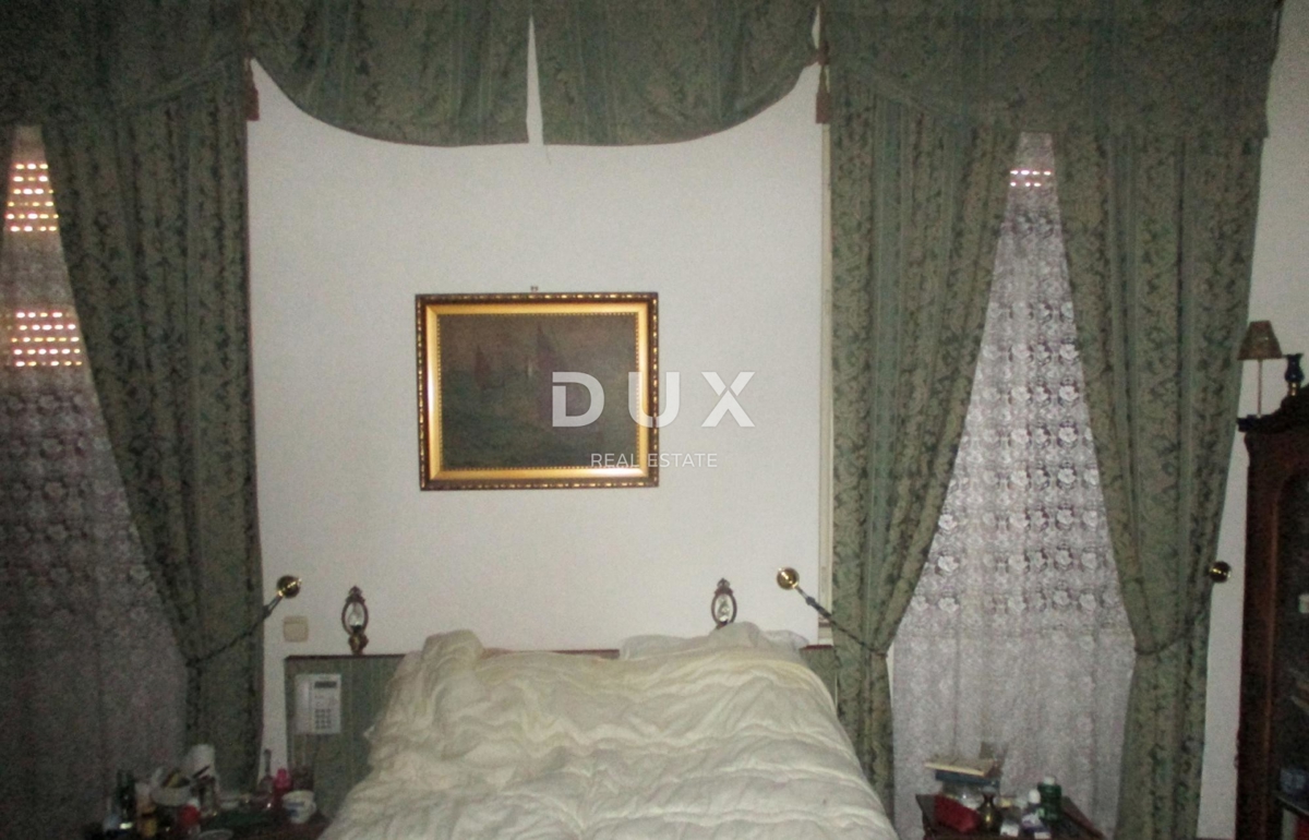 RIJEKA, BELVEDER - appartamento con tre camere da letto