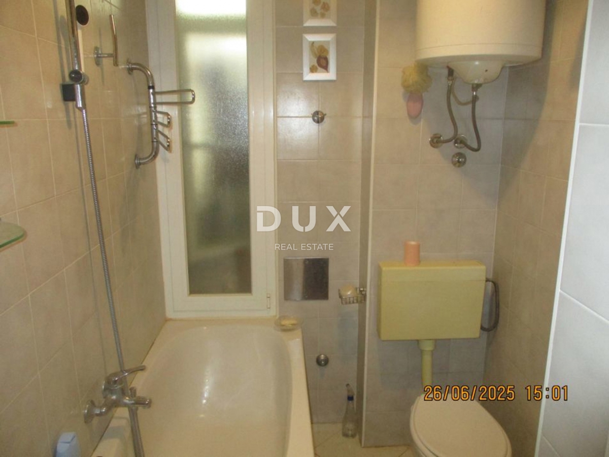 RIJEKA, BELVEDER - appartamento con tre camere da letto