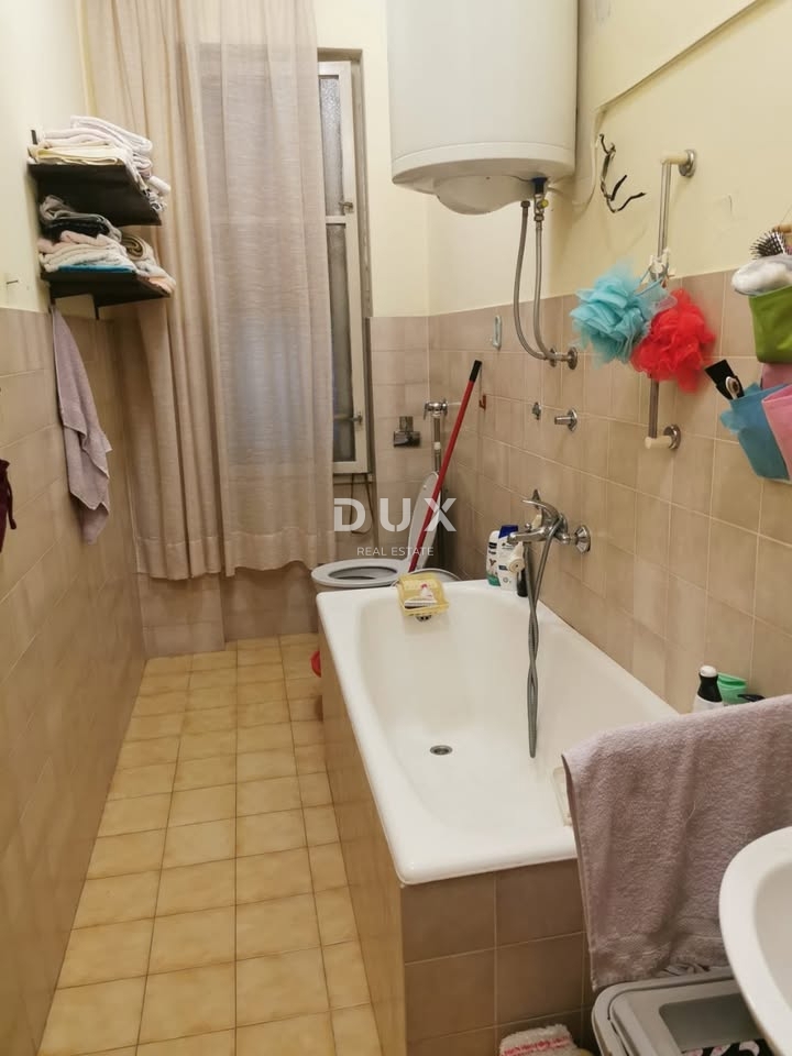 RIJEKA, BELVEDER - appartamento con tre camere da letto