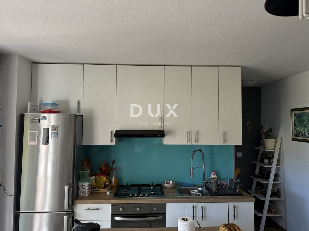 ZADAR, DIKLO - Grazioso appartamento con giardino e vista mare!