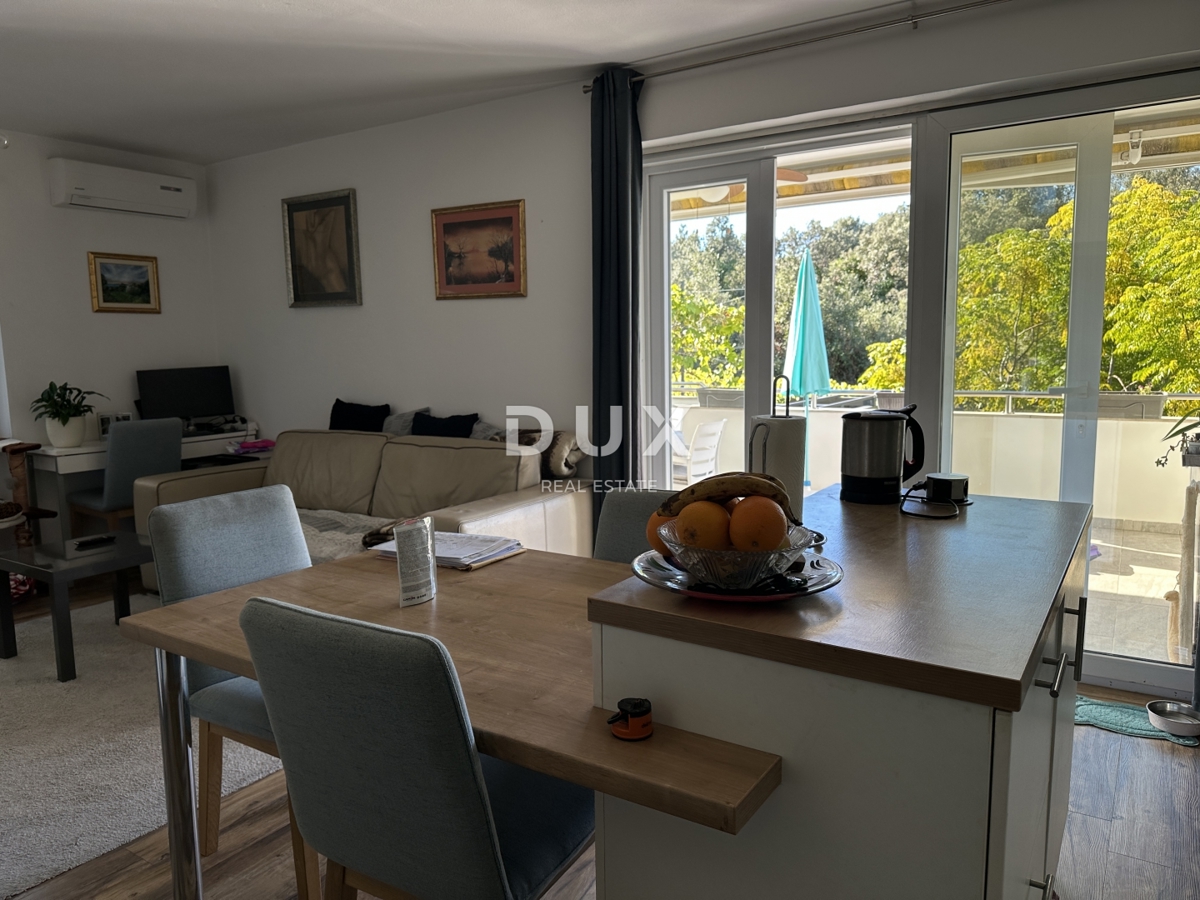 ZADAR, DIKLO - Grazioso appartamento con giardino e vista mare!