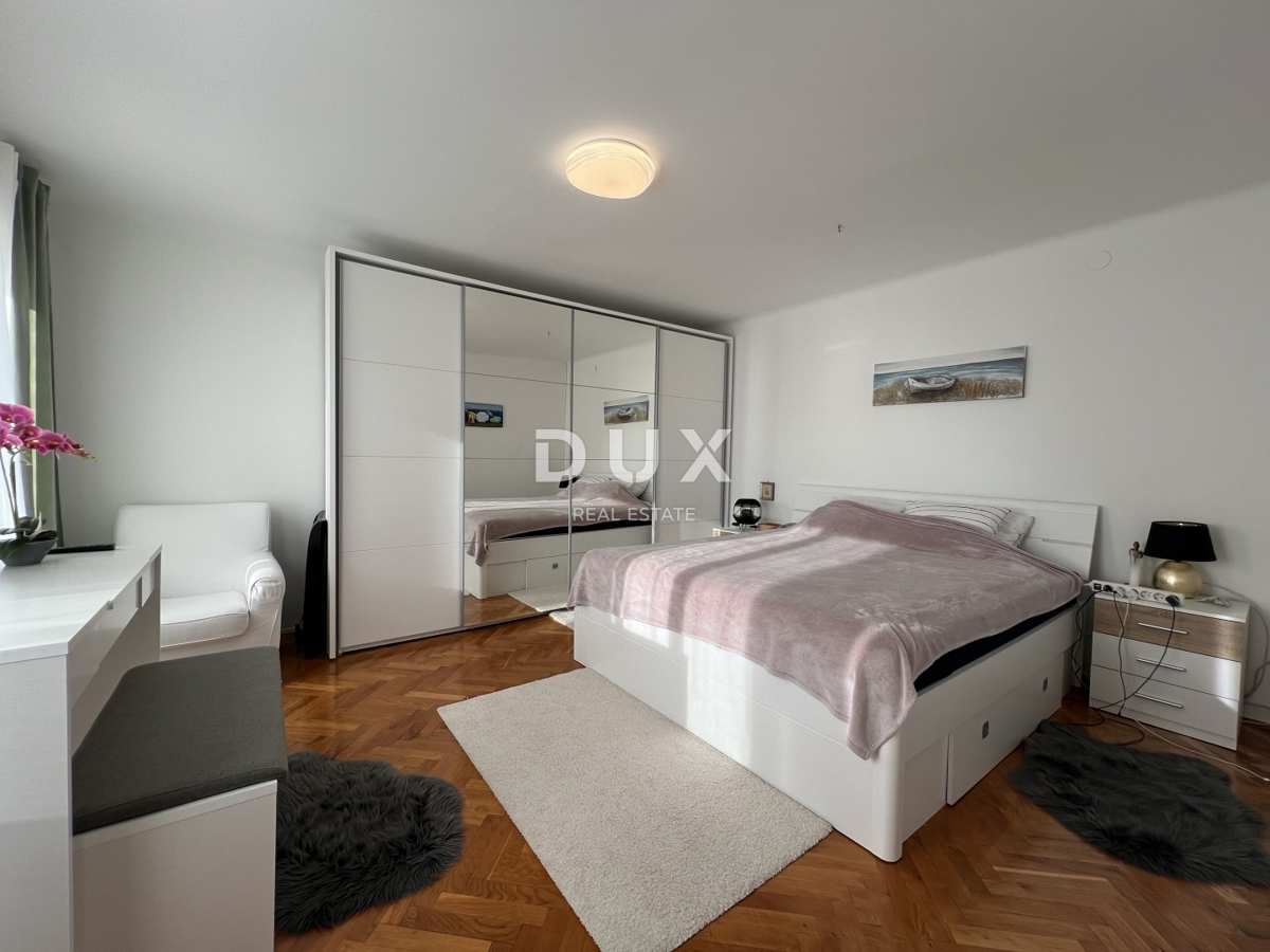 KOSTRENA – casa recentemente ristrutturata con giardino e vista panoramica sul mare