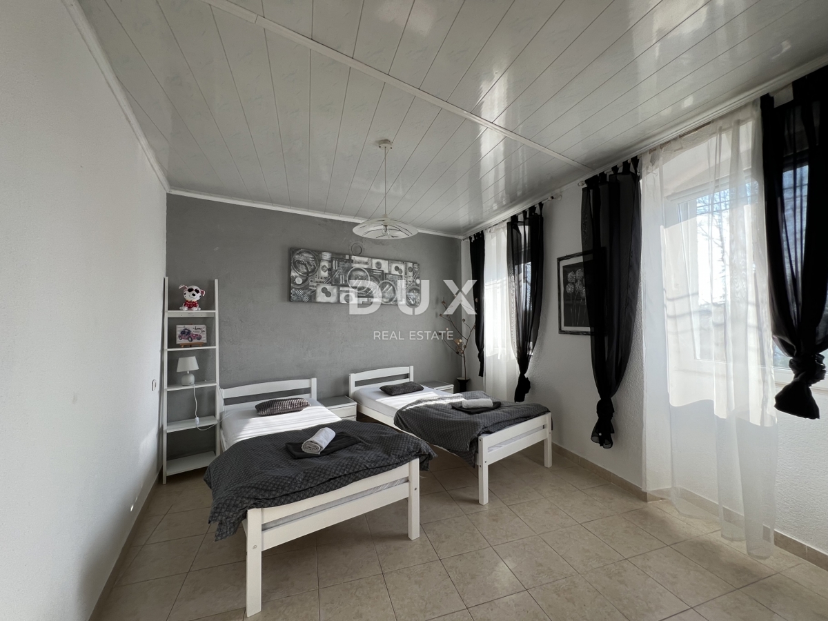 KASTAV – OCCASIONE DI INVESTIMENTO – quattro appartamenti e locale commerciale