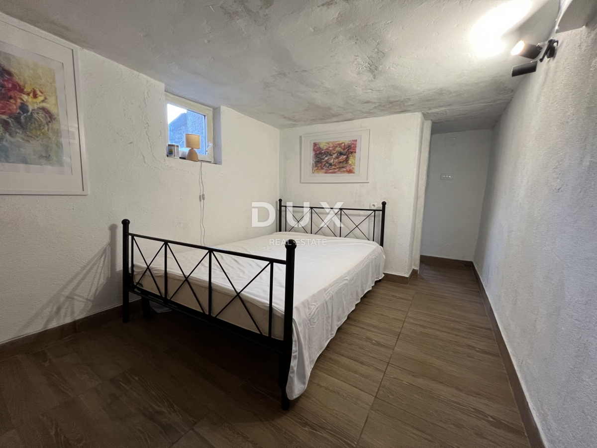 KASTAV – OCCASIONE DI INVESTIMENTO – quattro appartamenti e locale commerciale