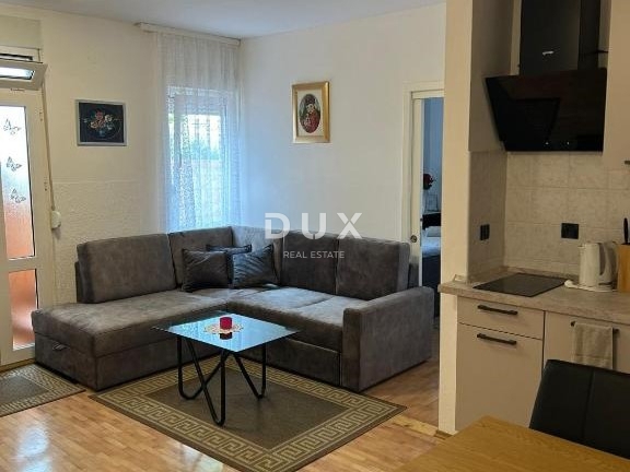 ABBAZIA - appartamento in un edificio residenziale con giardino esterno e terrazza coperta a soli 200 metri dalla spiaggia, VISTA!