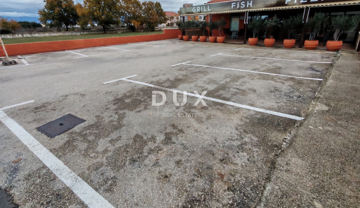 ZADAR, ZATON - Ristorante rinomato e affermato in una zona trafficata con un ampio parcheggio!