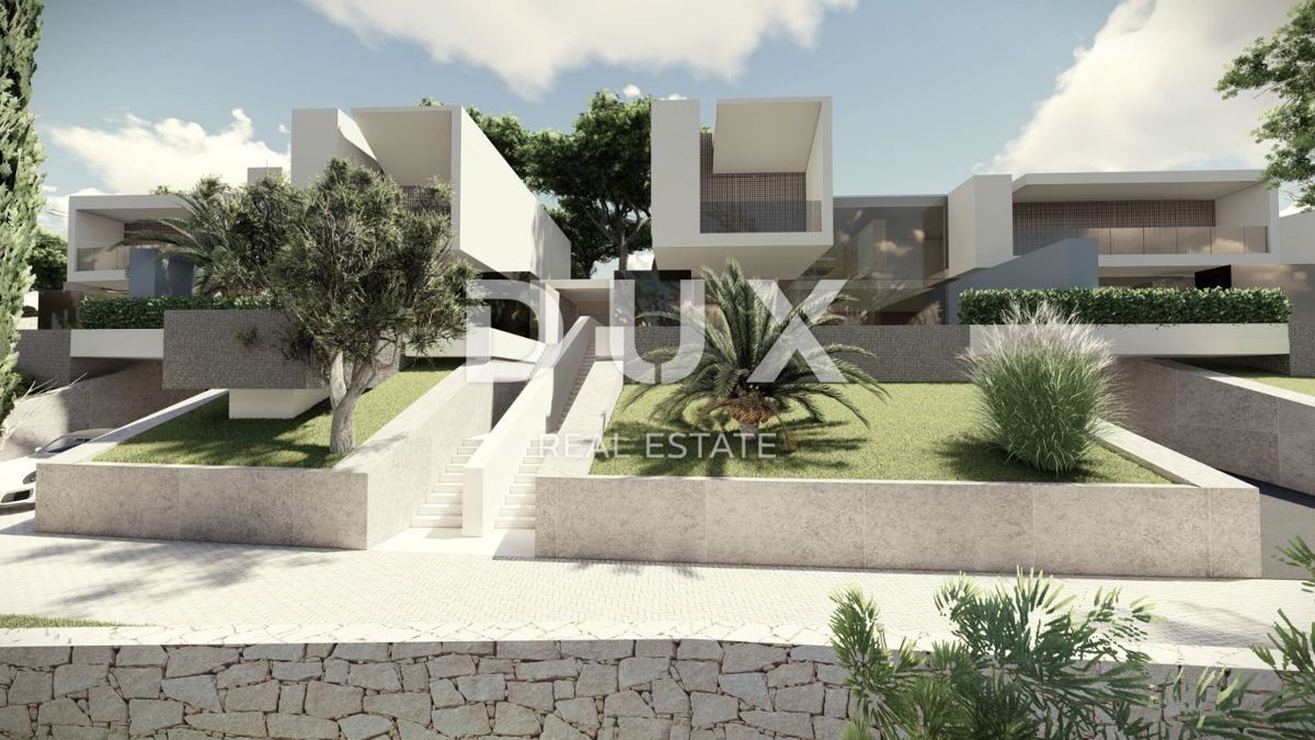 ABBAZIA, BREGI - terreno 3750m2 CON 4 PERMESSI DI LOCAZIONE! per 4 ville esclusive con piscina e vista panoramica sul mare