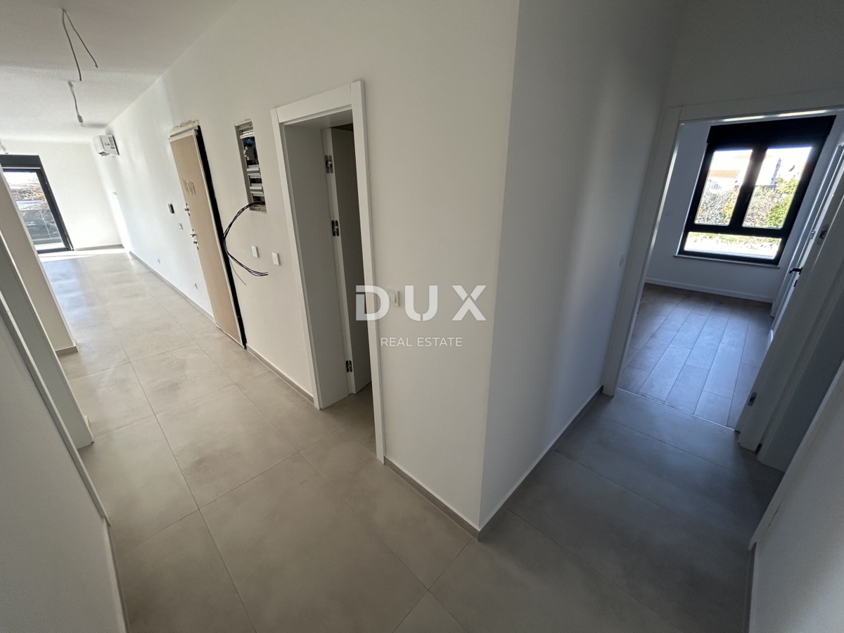 SEBENICO, TRIBUNJ – Appartamento con vista mare in un nuovo edificio! OCCASIONE!