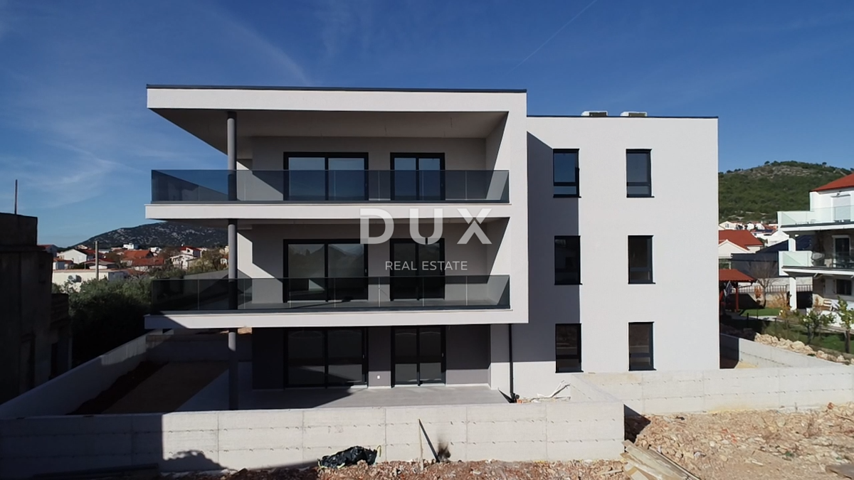 SEBENICO, TRIBUNJ – Appartamento con vista mare in un nuovo edificio! OCCASIONE!