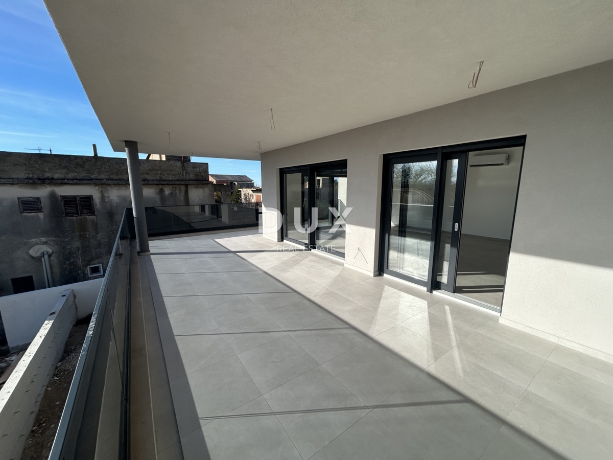 SEBENICO, TRIBUNJ – Appartamento con vista mare in un nuovo edificio! OCCASIONE!