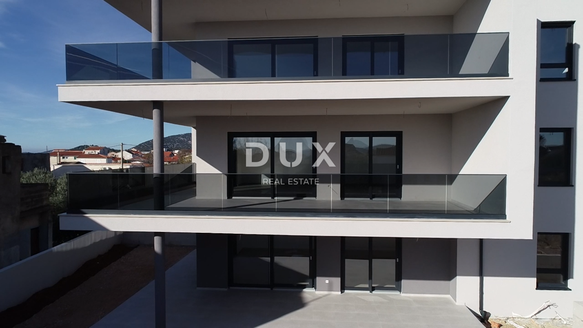 SEBENICO, TRIBUNJ – Appartamento con vista mare in un nuovo edificio! OCCASIONE!